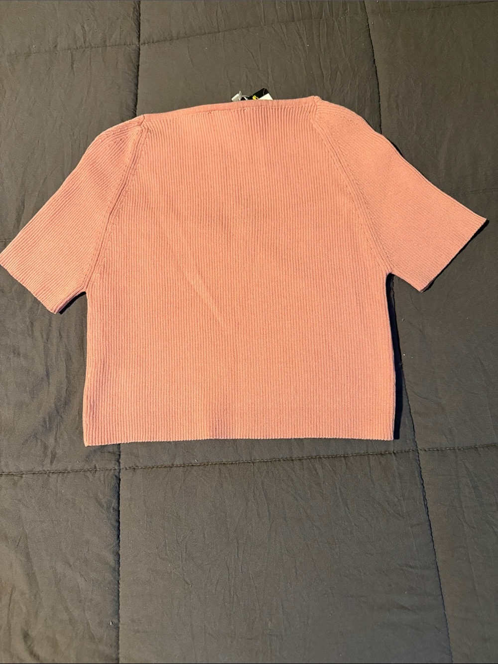 NWT Ribbed cropped top - Picture 2 of 3